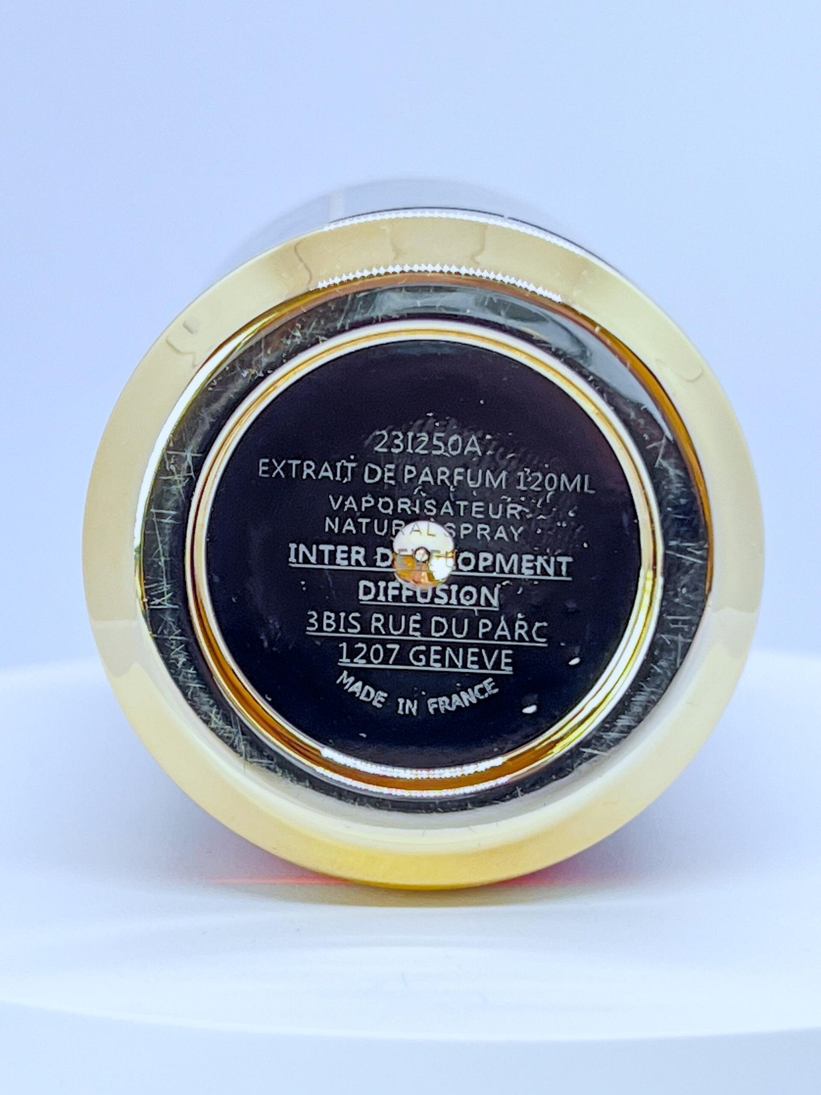 Red Tobacco Mancera for Both Genders